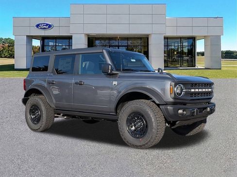 New 2026 Ford Bronco Big Bend w/ Black Diamond Package AWD/4WD image 1