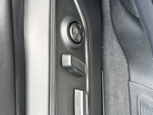 New 2025 Jeep Grand Cherokee L Limited w/ Trailer Tow Package image 16