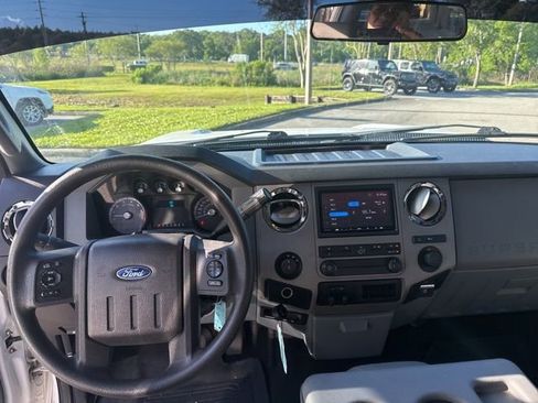 Used 2016 Ford F250 XLT w/ FX4 Off-Road Package image 12