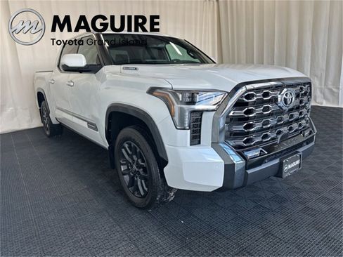 Used 2025 Toyota Tundra Platinum image 28