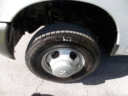 Used 2011 RAM 3500 ST RWD image 20