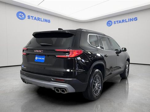 Used 2025 GMC Acadia Elevation image 8