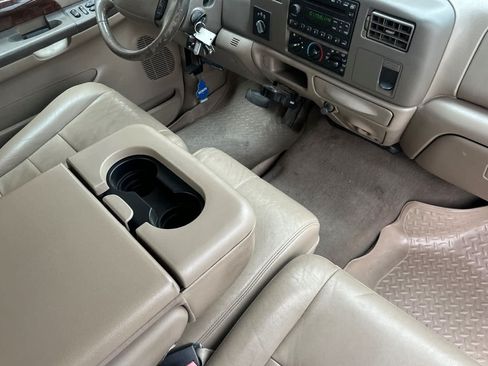 Used 2004 Ford F350 4x4 Crew Cab Super Duty image 15