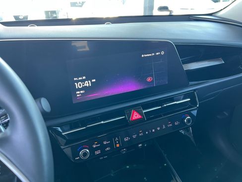 Used 2024 Kia Niro Wind image 16