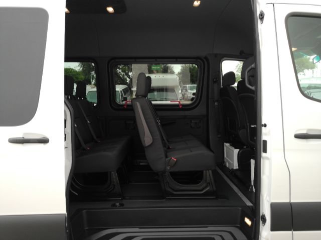 Used 2026 Mercedes-Benz Sprinter 2500 image 5