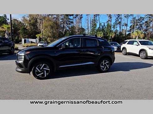 New 2026 Nissan Kicks SV w/ Cold Weather Package image 24