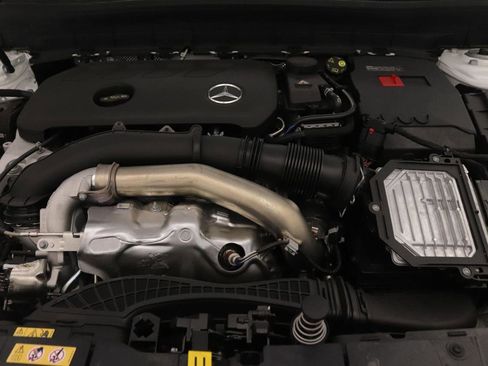 New 2026 Mercedes-Benz GLB 250 4MATIC image 11