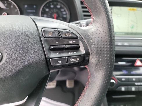 Used 2018 Hyundai Elantra Sport w/ Sport Premium Package 03 FWD image 20