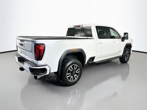Used 2023 GMC Sierra 2500 AT4 w/ AT4 Premium Plus Package AWD/4WD image 7