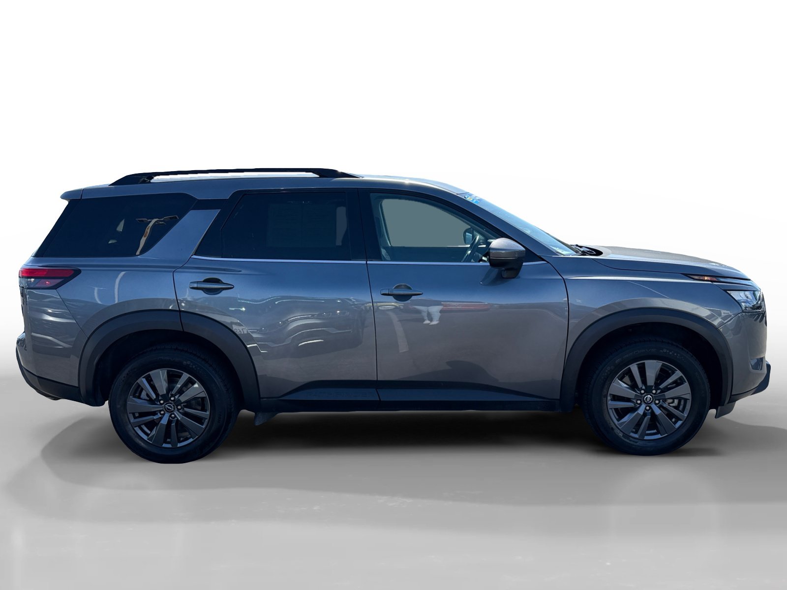 Used 2025 Nissan Pathfinder SV AWD/4WD image 6