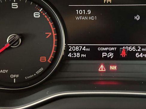 Used 2023 Audi Q5 2.0T Premium w/ Convenience Package AWD/4WD image 27