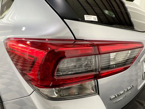 Used 2023 Subaru Crosstrek 2.5i Limited w/ Moonroof Package image 16