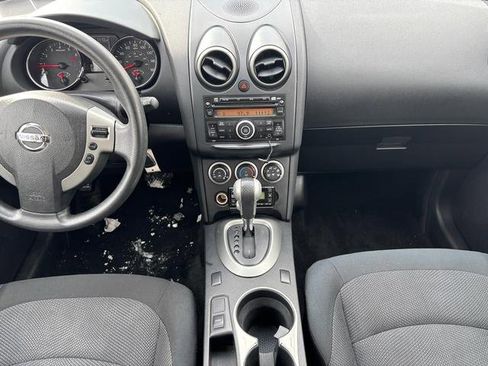 Used 2013 Nissan Rogue S image 17