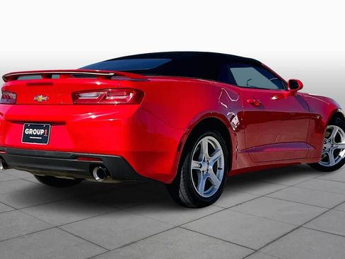 Used 2018 Chevrolet Camaro LT image 10