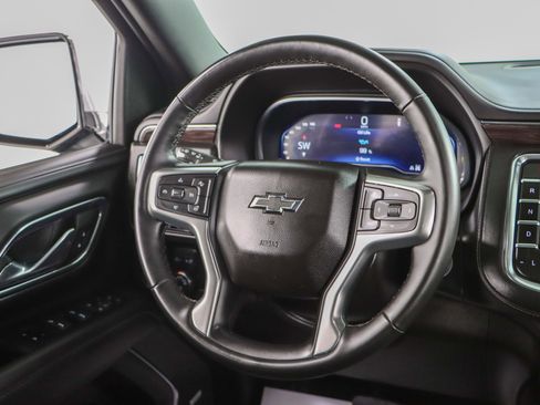 Used 2023 Chevrolet Tahoe Z71 w/ Luxury Package image 13