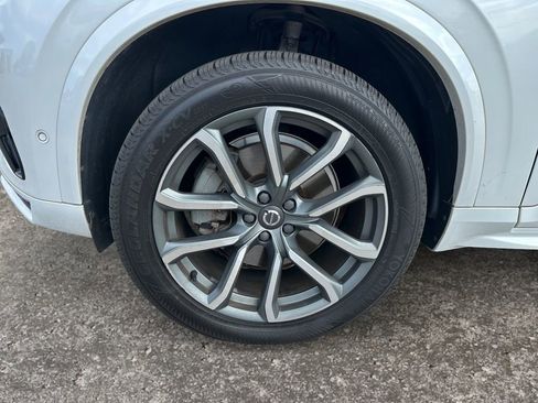 Used 2019 Volvo XC90 T6 R-Design w/ Advanced Package AWD/4WD image 8