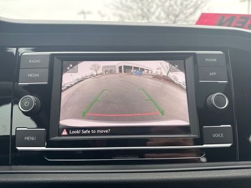 Used 2021 Volkswagen Jetta R-Line w/ R-Line Cold Weather Package image 32