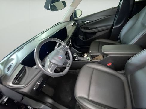 Used 2024 Buick Encore GX Sport Touring w/ Experience Buick Package FWD image 31