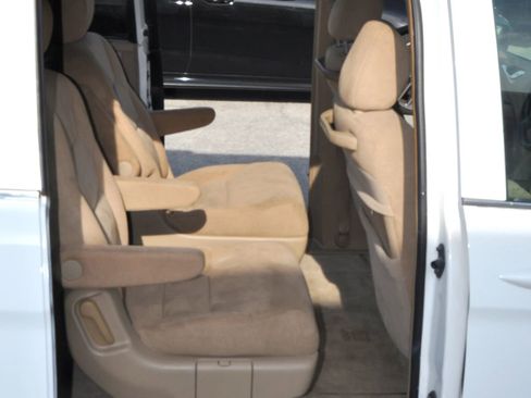 Used 2005 Honda Odyssey EX image 25