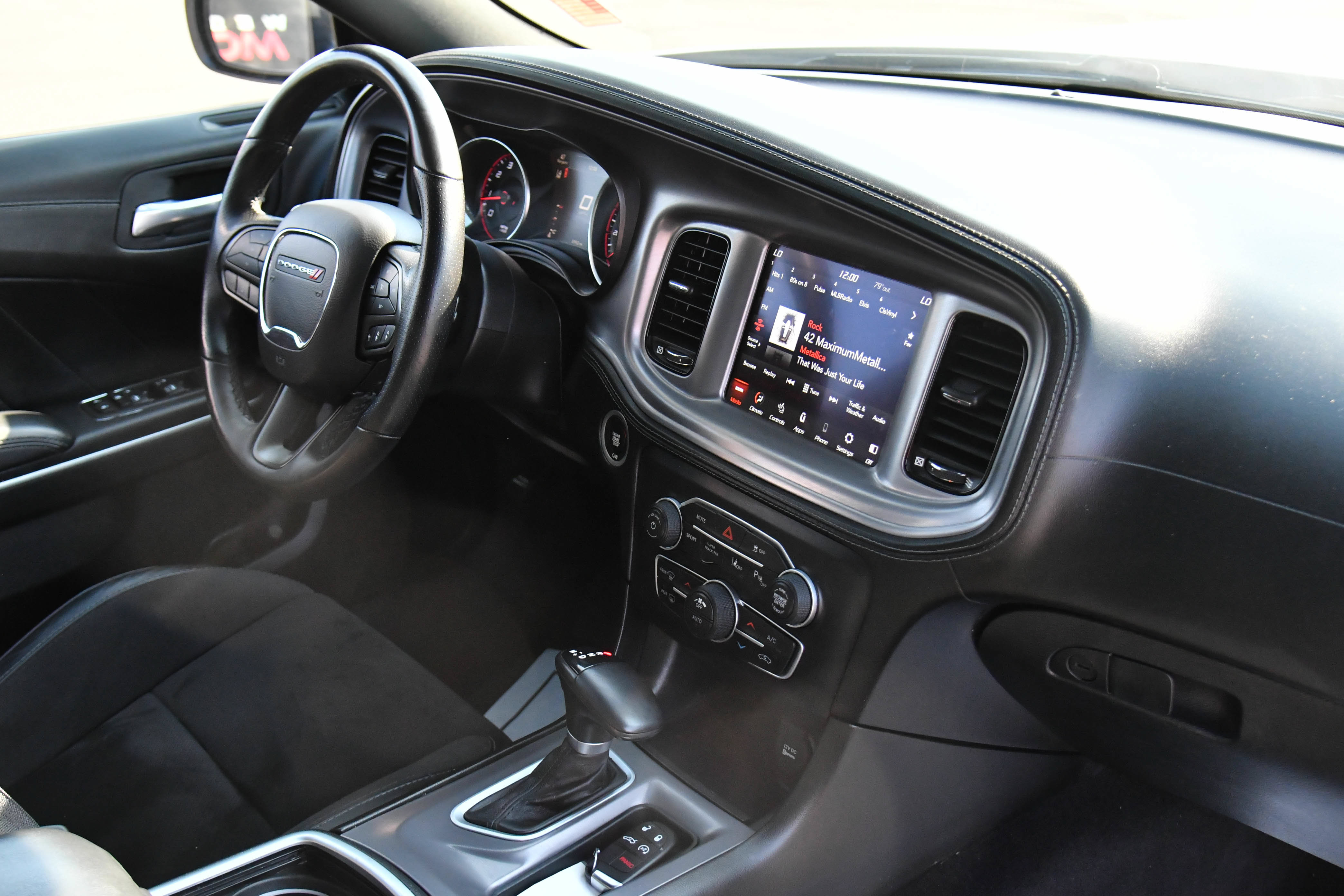Used 2023 Dodge Charger R/T w/ Plus Group RWD image 43