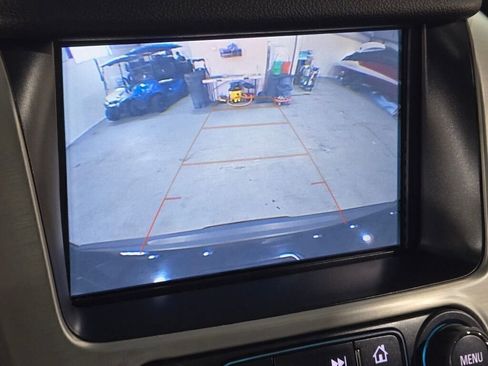 Used 2018 GMC Yukon SLT w/ Premium Edition image 32