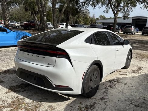 Used 2024 Toyota Prius Limited image 6