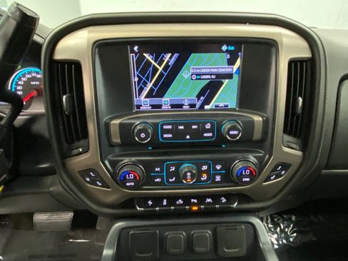 Used 2017 GMC Sierra 1500 Denali image 28