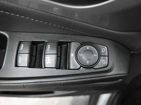 Used 2023 Chevrolet Traverse LT FWD image 20