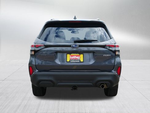 Used 2025 Subaru Forester Touring w/ Popular Package - Touring AWD/4WD image 6