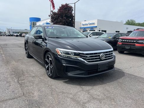 Used 2020 Volkswagen Passat 2.0T R-Line FWD image 7