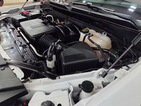 Used 2023 Cadillac Escalade ESV Sport Platinum w/ LPO, ONYX Package image 97