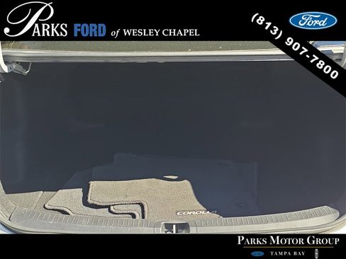 Used 2023 Toyota Corolla SE image 8