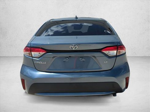 Used 2021 Toyota Corolla LE FWD image 6
