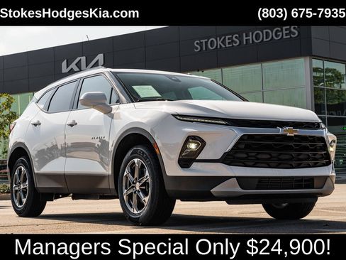 Used 2024 Chevrolet Blazer LT w/ Convenience Package FWD image 1