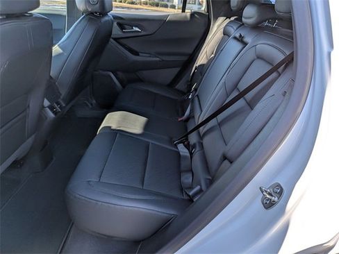 New 2026 Chevrolet Equinox LT w/ Convenience Package II image 29