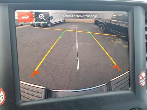 Used 2024 RAM 2500 Big Horn image 9