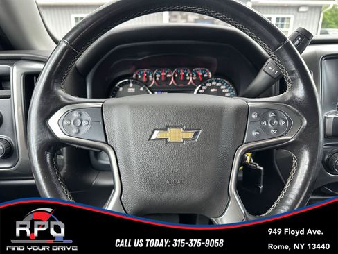 Used 2019 Chevrolet Silverado 1500 LT AWD/4WD image 17