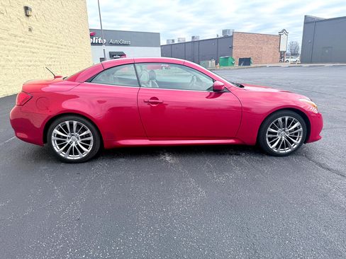 Used 2011 INFINITI G37 Sport w/ Premium Pkg image 6