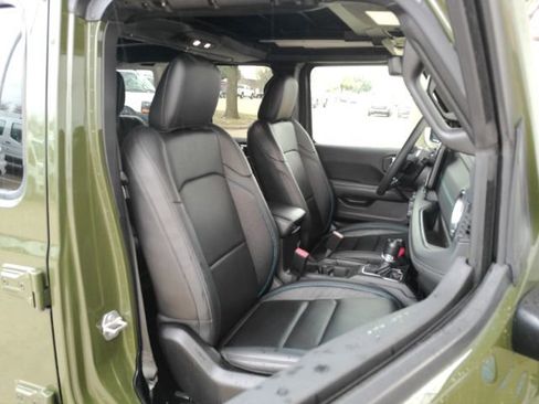 Used 2024 Jeep Wrangler High Altitude image 19