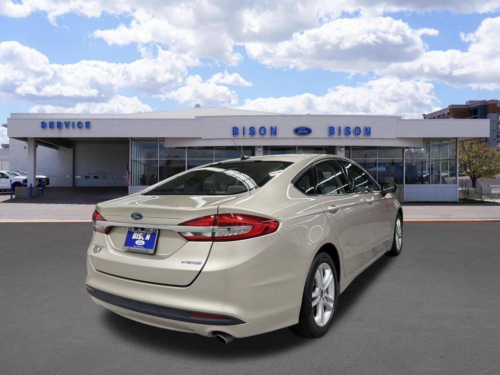 Used 2018 Ford Fusion S FWD image 3