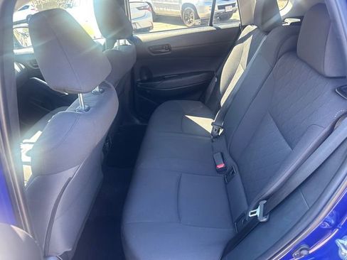Used 2023 Toyota Corolla Cross LE w/ Moonroof Package AWD/4WD image 18