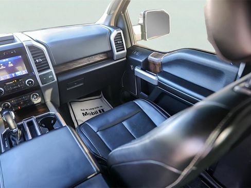 Used 2019 Ford F150 Lariat w/ Equipment Group 502A Luxury image 33