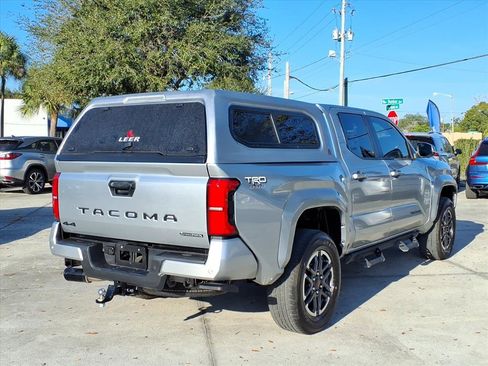 Used 2024 Toyota Tacoma TRD Sport image 8