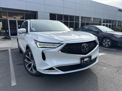 Used 2023 Acura MDX SH-AWD w/ Technology Package image 1