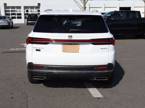 Used 2026 Buick Enclave Preferred w/ LPO, Floor Liner Package image 9