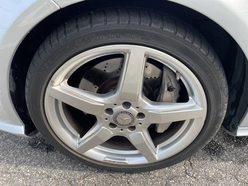 Used 2012 Mercedes-Benz CLS 550 4MATIC image 10