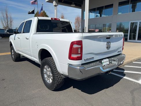 Used 2021 RAM 2500 Laramie AWD/4WD image 9