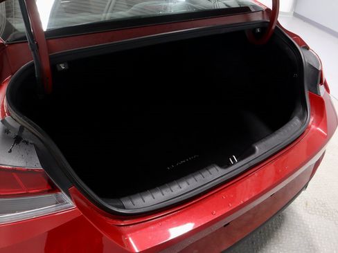 Certified 2023 Hyundai Elantra SEL w/ Convenience Package image 18