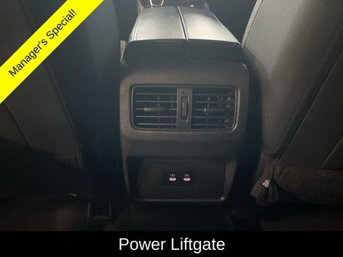 Used 2024 Nissan Rogue SV image 12