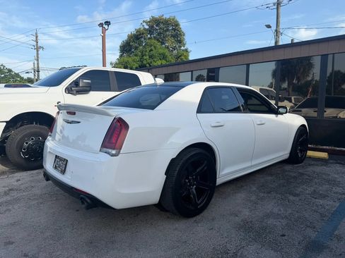 Used 2021 Chrysler 300 S w/ S Model Appearance Package RWD image 6